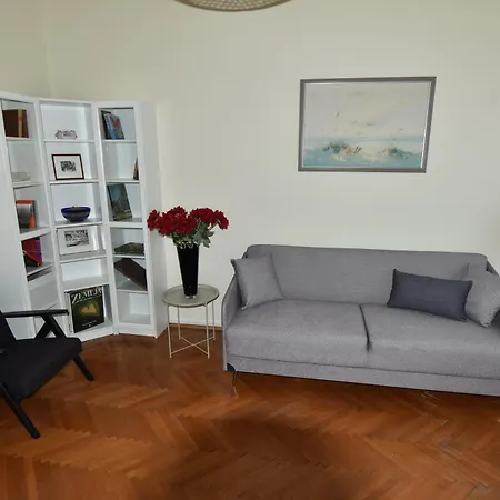Joja Apartment Ljubljana